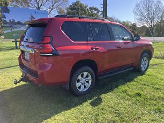 2018 Toyota Prado GX - Thumbnail