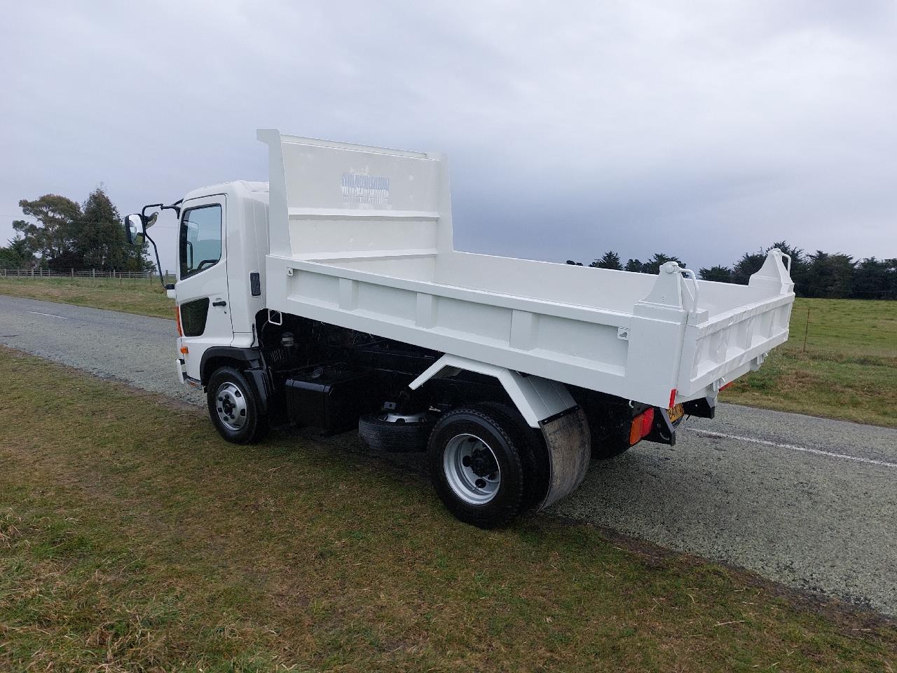 2013 Hino Ranger