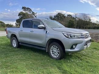 2017 Toyota Hilux - Thumbnail